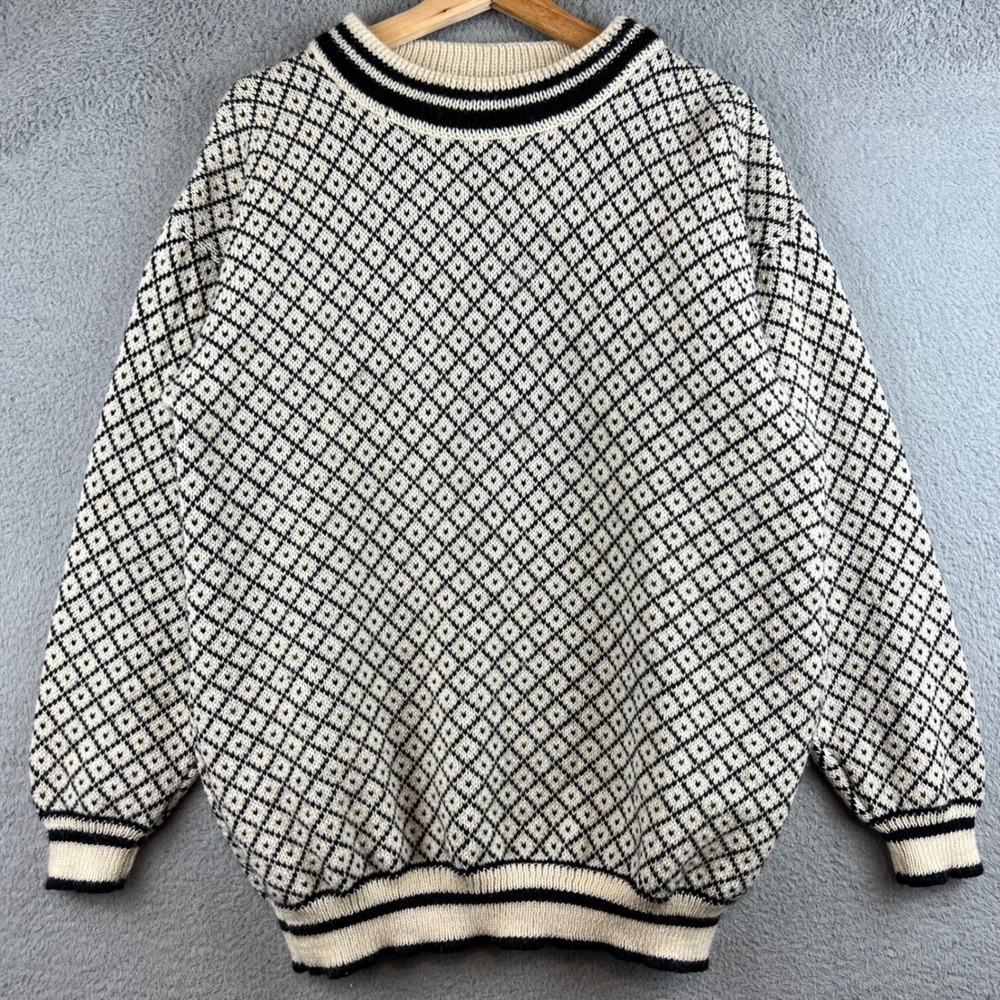 Troll Norway Mens Medium Wool Sweater Black Cream Diamond Knit Lambswool Nordic